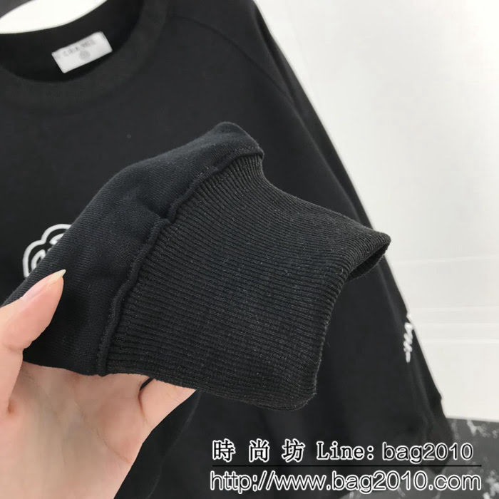 CHANEL香奈兒 18ss秋冬新款 雙C刺繡寬鬆套頭衛衣 情侶款 ydi1195